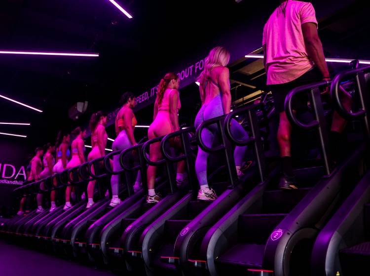 BÜNDA The First StairMaster Group Fitness Class